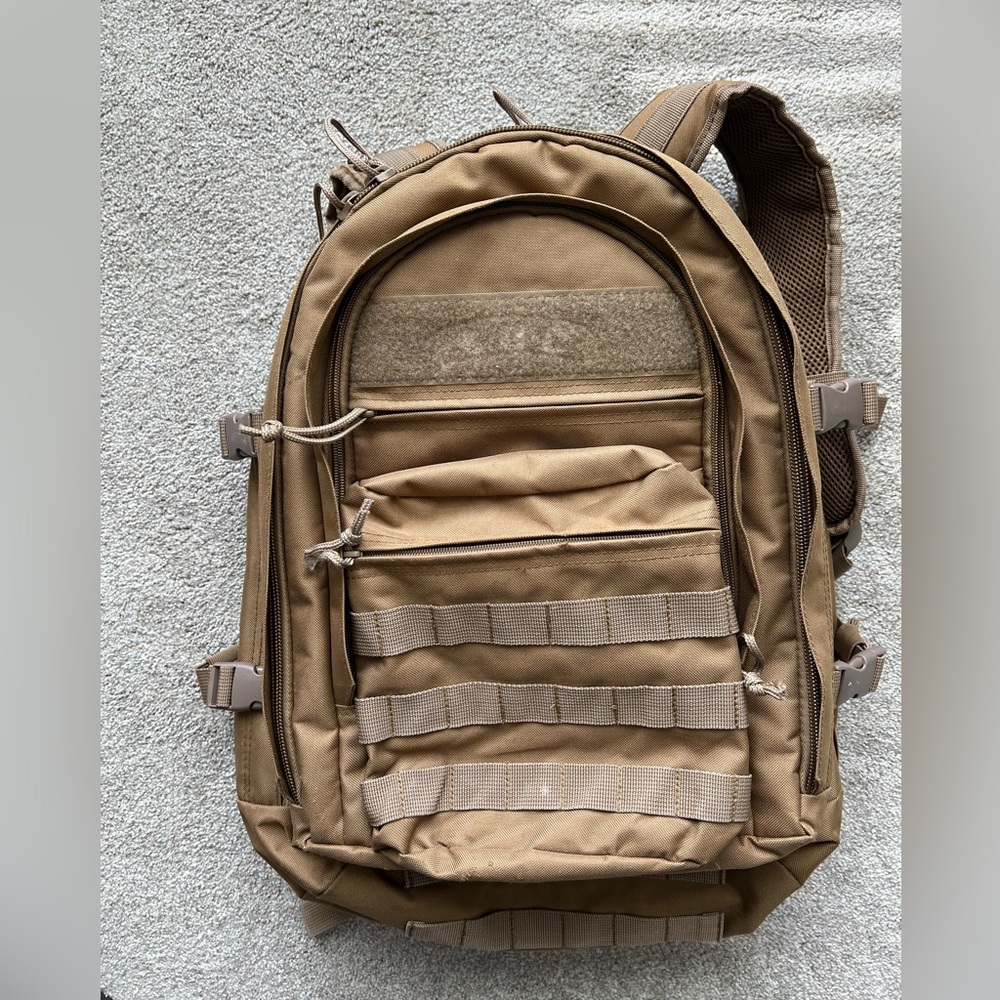 Sandpiper of California - Three Day Elite backpack - Coyote Brown 40L